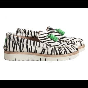 Sperry Loafers & Oxfords Mens Cloud  Tassel Loafer White Tiger Print Size 9